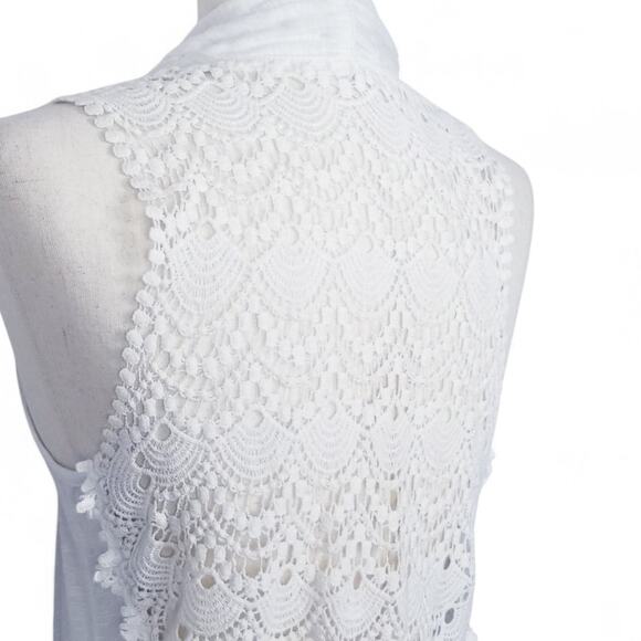 AMERICAN DREAM Crochet Open White Lightweight Asymm Vest Style #13215 - Small - Picture 4 of 7